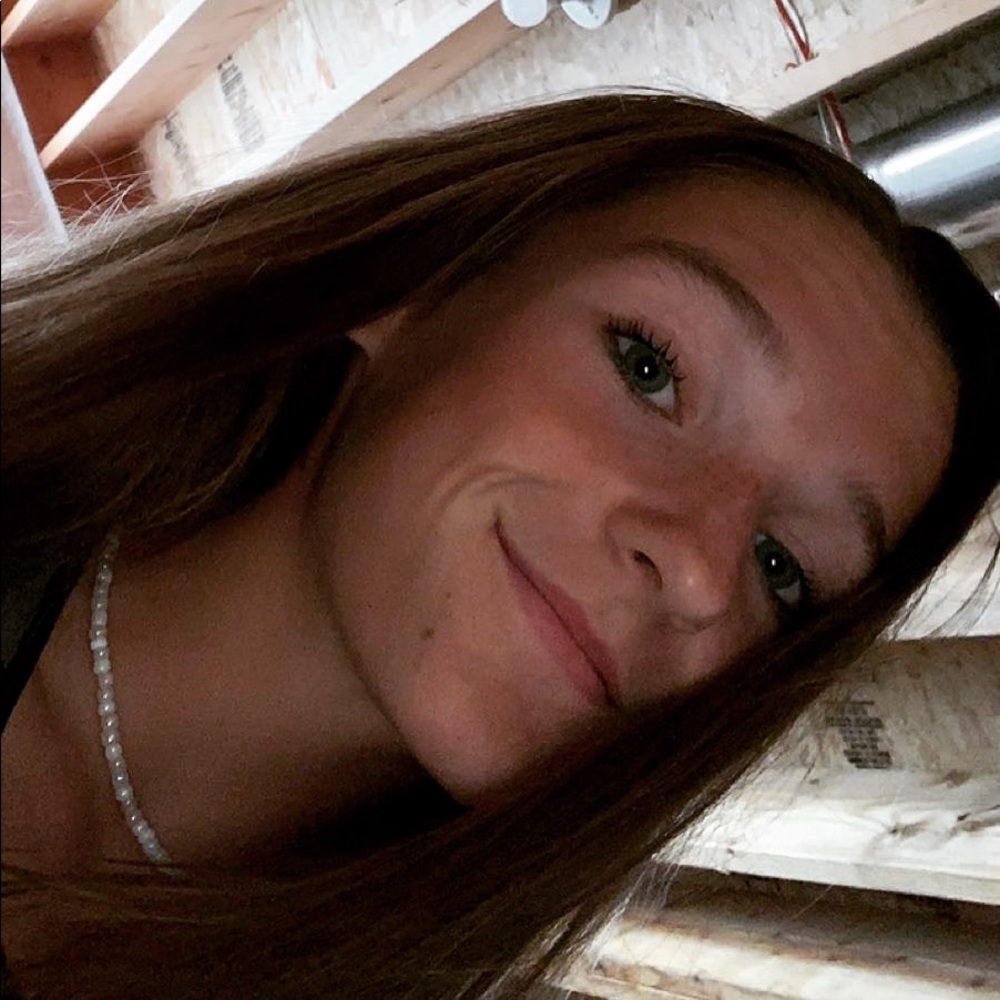 Meet your Posher, Madison